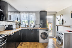 Kitchen- click for photo gallery